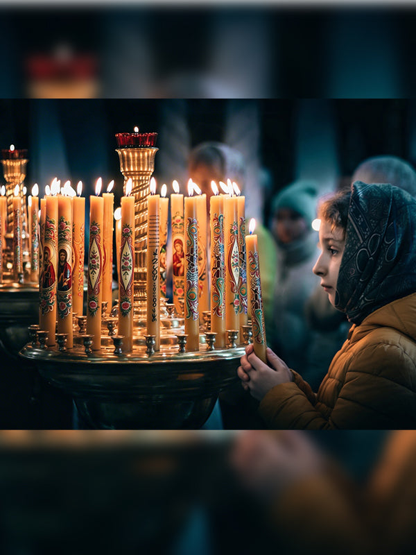 Set 3 Lumânări „Muntele Athos” – Lumină Sacră și Tradiție Ortodoxă